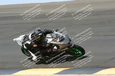 media/Apr-10-2022-SoCal Trackdays (Sun) [[f104b12566]]/Bowl (11am)/